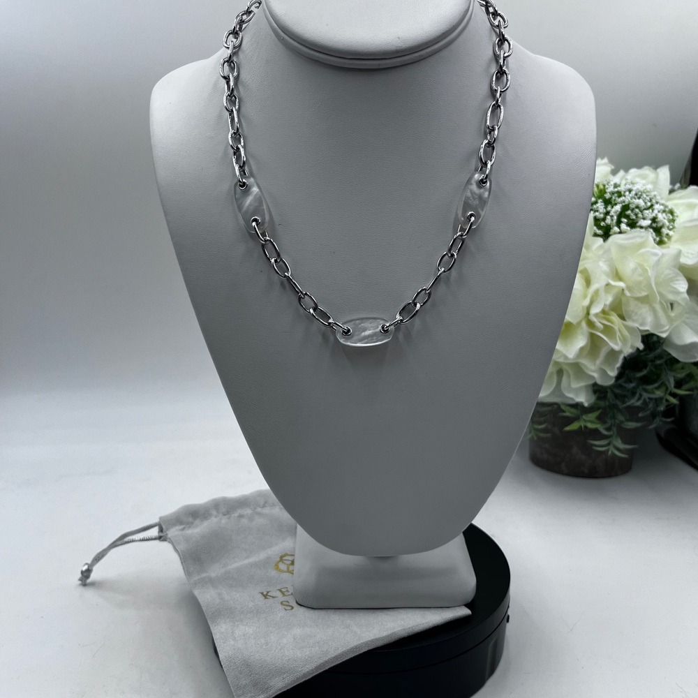 Kendra Scott Henley ? Collar Mother of Pearl Station Link Chunky Necklace